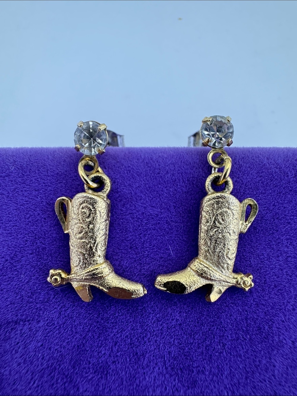 💛 Vintage Gold Tone Rhinestone Cowboy Boot Dangle Earrings | Western Rodeo